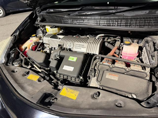 プリウスアルファ Ｓ　チューン　ブラック　純正ナビ　フルセグＴＶ　バックカメラ　ステアリングスイッチ　ＥＴＣ　社外１７インチアルミホイール（73枚目）