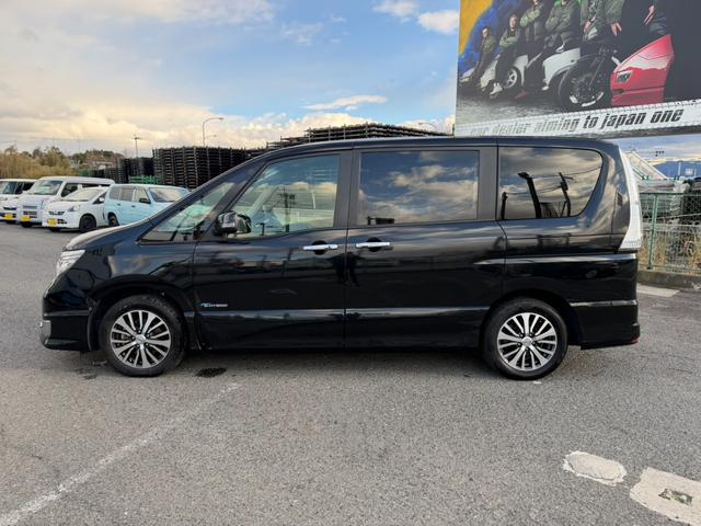 セレナ ハイウェイスター　Ｓ－ハイブリッド　両側電動スライドドア　社外ナビ　フルセグＴＶ　バックカメラ　Ｂｌｕｅｔｏｏｔｈオーディオ　クルーズコントロール　オートライト　スマートキー　レーンキープアシスト　純正アルミホイール　ＥＴＣ（10枚目）