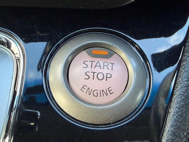 セレナ ハイウェイスター　Ｓ－ハイブリッド　両側電動スライドドア　社外ナビ　フルセグＴＶ　バックカメラ　Ｂｌｕｅｔｏｏｔｈオーディオ　クルーズコントロール　オートライト　スマートキー　レーンキープアシスト　純正アルミホイール　ＥＴＣ（32枚目）