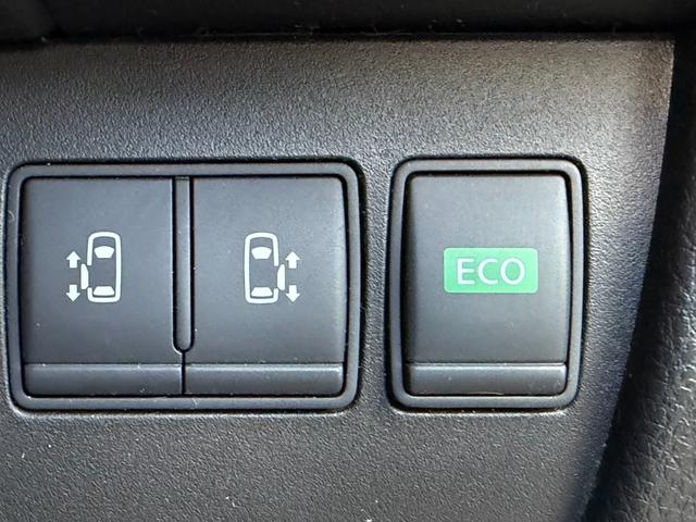 セレナ ハイウェイスター　Ｓ－ハイブリッド　両側電動スライドドア　社外ナビ　フルセグＴＶ　バックカメラ　Ｂｌｕｅｔｏｏｔｈオーディオ　クルーズコントロール　オートライト　スマートキー　レーンキープアシスト　純正アルミホイール　ＥＴＣ（39枚目）