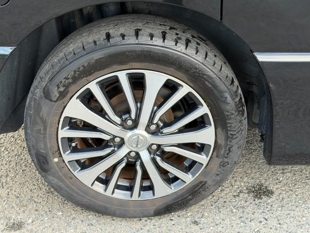 セレナ ハイウェイスター　Ｓ－ハイブリッド　両側電動スライドドア　社外ナビ　フルセグＴＶ　バックカメラ　Ｂｌｕｅｔｏｏｔｈオーディオ　クルーズコントロール　オートライト　スマートキー　レーンキープアシスト　純正アルミホイール　ＥＴＣ（71枚目）