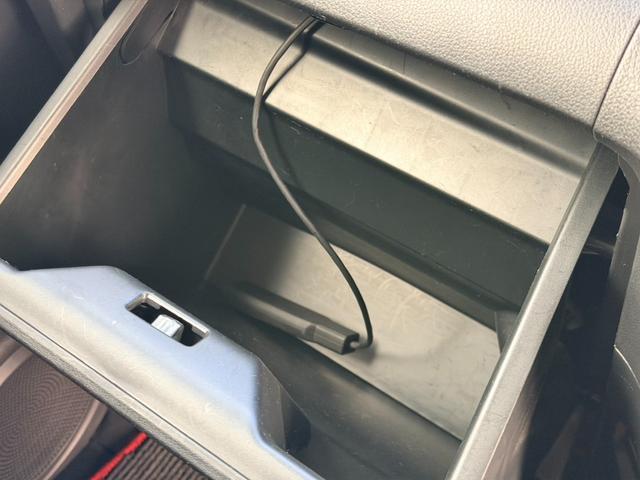 Ｎ－ＢＯＸ Ｇ・Ｌパッケージ　純正ナビ　バックカメラ　ＥＴＣ　衝突軽減ブレーキ　スマートキー　電動スライドドア　パワーウィンドウ　横滑り防止　ＥＣＯＮモード　オートエアコン（40枚目）