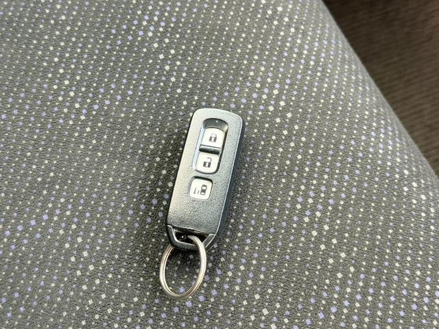 Ｎ－ＢＯＸ Ｇ・Ｌパッケージ　純正ナビ　バックカメラ　ＥＴＣ　衝突軽減ブレーキ　スマートキー　電動スライドドア　パワーウィンドウ　横滑り防止　ＥＣＯＮモード　オートエアコン（43枚目）