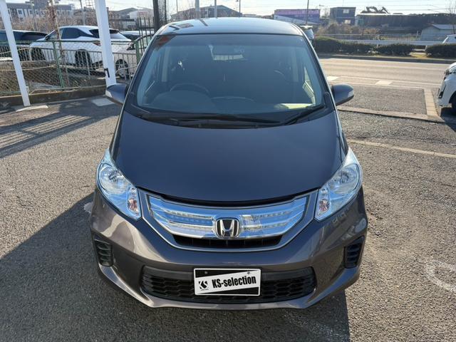 フリードハイブリッド ジャストセレクション＋　Ｂｌｕｅｔｏｏｔｈ　両側電動スライドドア　バックカメラ　ビルドインＥＴＣ　スマートキー　ステアリングスイッチ　クルーズコントロール　ＥＣＯＮ　横滑り防止装置　電格ミラー　ドライブレコーダー（45枚目）