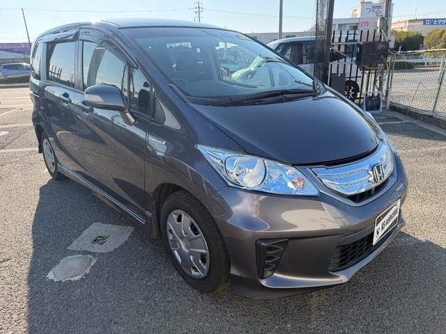 フリードハイブリッド ジャストセレクション＋　Ｂｌｕｅｔｏｏｔｈ　両側電動スライドドア　バックカメラ　ビルドインＥＴＣ　スマートキー　ステアリングスイッチ　クルーズコントロール　ＥＣＯＮ　横滑り防止装置　電格ミラー　ドライブレコーダー（46枚目）