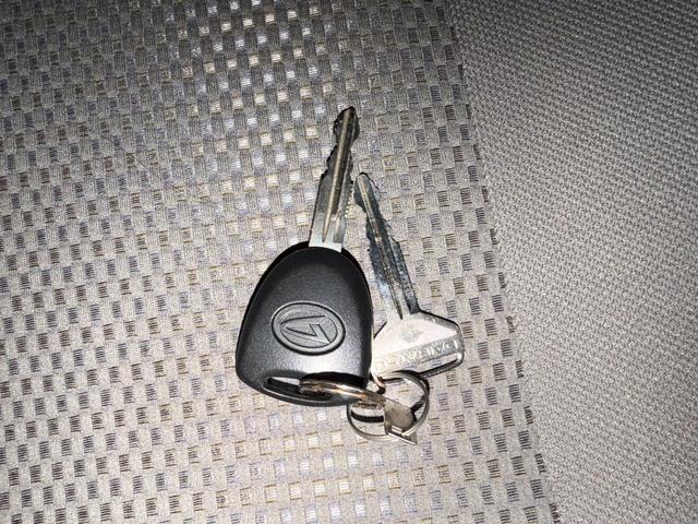 ミライース Ｘ　ＳＡ　地デジナビ　衝突軽減ブレーキ　キーレスキー　アイドリングストップ　レベライザー　パワーウィンドウ　純正アルミホイール（32枚目）