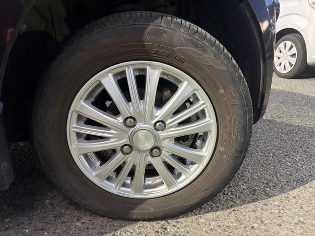 �ЊO�i�Ɍ�������ő�̃����b�g�́A�Ԃ̐��\�����シ�邱�Ƃł��B�@�o�l���d�ʂ��y�����邱�Ƃɂ���āA�R���������\�����サ�܂��B�@�^�C���̋@�\���ő���Ɉ����o���ɂ̓z�C�[���̐��\�����߂邱�Ƃ��d�v�ł��I