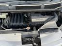 エンジンルームもご確認下さいね♪経年劣化もあるのが中古車ですので、消耗など気になる事は何でもLINEから多い合わせ頂ければ状況のご案内や交換のご案内もさせて頂いております☆