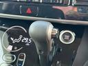握りやすく操作しやすいシフトノブ♪比較的綺麗に保たれております！