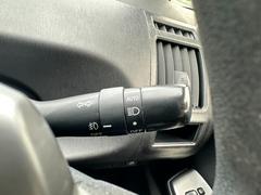 �������ȥ饤�ȡ�������μ֤����Ϥ����뤵���Τ��ơ���ưŪ�˥إåɥ饤�Ȥ��������������뵡ǽ�Ǥ��� 3