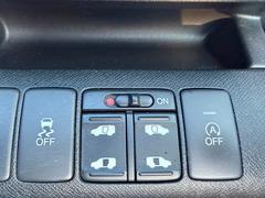 ���⤫��Ⳬ�ĳڡ���ξ¦��ư���饤�ɥɥ������å��Ĥ��Ƥޤ��� 6