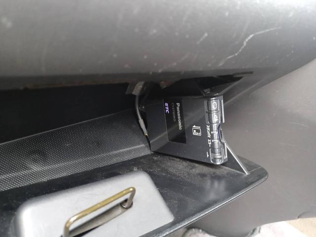 Ｒ２ Ｒ　キーレス　電動格納ミラー　アルミホイール　フォグランプ　純正ＣＤオーディオ　ＡＢＳ（23枚目）