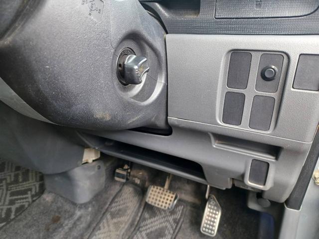 タント カスタムＸ　ナビ　テレビ　バックカメラ　Ｂｌｕｅｔｏｏｔｈオーディオ　スマートキー　ＨＩＤヘッドライト　フォグランプ　アルミホイール（19枚目）