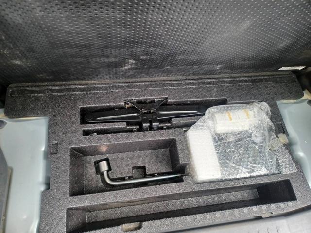 タント カスタムＸ　ナビ　テレビ　バックカメラ　Ｂｌｕｅｔｏｏｔｈオーディオ　スマートキー　ＨＩＤヘッドライト　フォグランプ　アルミホイール（36枚目）