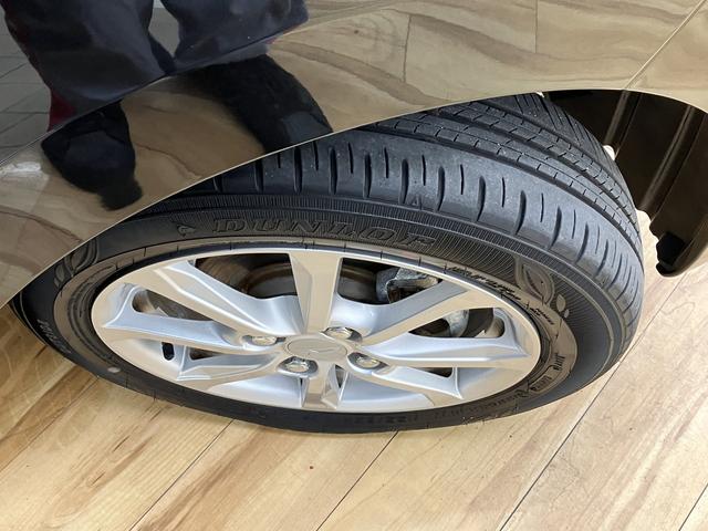 ムーヴ XリミテッドII SAIII 電動格納式ドアミラー ハイビームアシスト アルミホイール オートライト ETC スマートキー ベンチシート 衝突安全ボディ エアバック ABS ダブルエアバック アイドリングS ワイヤレスキー(11枚目)