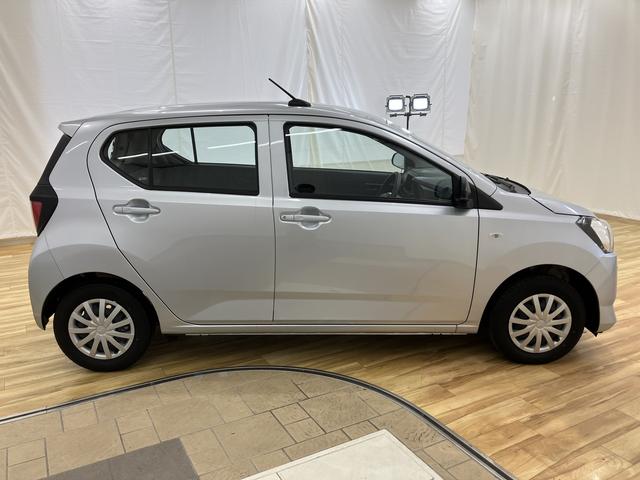 ミライース Ｌ　ＳＡＩＩＩ　アイドリングＳＴＯＰ　衝突防止　キ－レス　Ｗエアバッグ　横滑防止　レーンキープアシスト　オートハイビーム　運転席エアバック　ＡＢＳ　衝突安全ボディ　メンテナンスノート（9枚目）