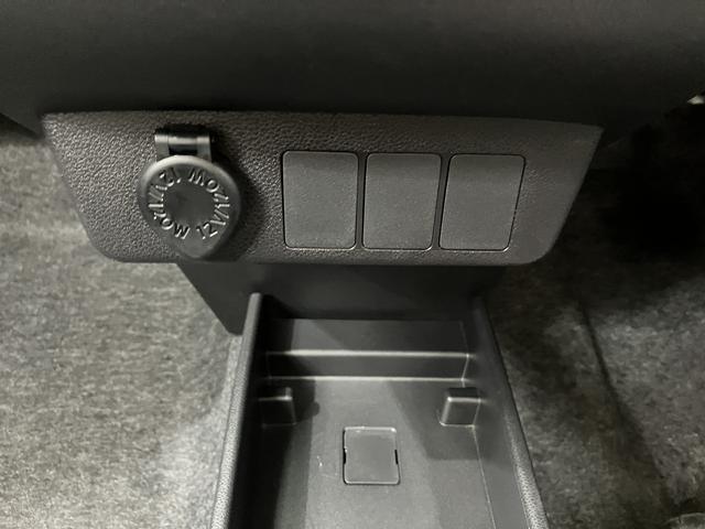 ミライース Ｌ　ＳＡＩＩＩ　アイドリングＳＴＯＰ　衝突防止　キ－レス　Ｗエアバッグ　横滑防止　レーンキープアシスト　オートハイビーム　運転席エアバック　ＡＢＳ　衝突安全ボディ　メンテナンスノート（19枚目）