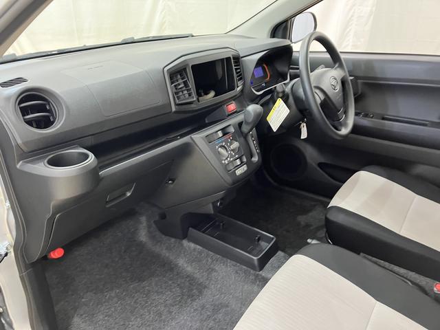 ミライース Ｌ　ＳＡＩＩＩ　アイドリングＳＴＯＰ　衝突防止　キ－レス　Ｗエアバッグ　横滑防止　レーンキープアシスト　オートハイビーム　運転席エアバック　ＡＢＳ　衝突安全ボディ　メンテナンスノート（26枚目）