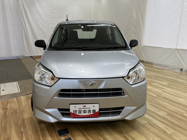 ミライース L SAIII アイドリングSTOP 衝突防止 キ-レス Wエアバッグ 横滑防止 レーンキープアシスト オートハイビーム 運転席エアバック ABS 衝突安全ボディ メンテナンスノート(4枚目)