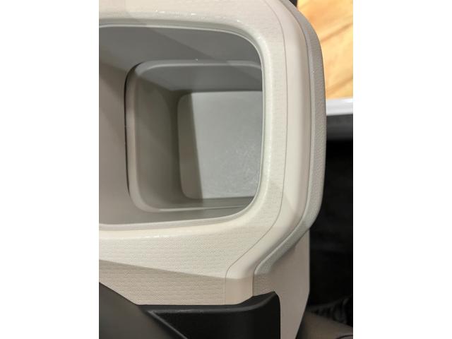 ムーヴ XリミテッドII SAIII /オーディオレス/キーフリー/ 電動格納式ドアミラー ハイビームアシスト アルミホイール オートライト スマートキー ベンチシート 衝突安全ボディ エアバック ABS ダブルエアバック アイドリングS ワイヤレスキー(24枚目)