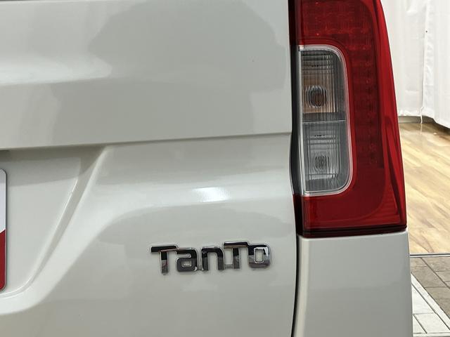 タント Ｘ　／４ＷＤ／オーディオレス／Ｂカメラ／両側スライド片側電動　アルミ　４ｗｄ　ワンオーナー車　キーレス　横滑り防止　バックカメラ　記録簿　電動格納ミラー　スマ－トキ－　オートライト　両側スライド片側電動ドア　ＡＢＳ　アイドリングストップ　エアバッグ　盗難防止装置（11枚目）
