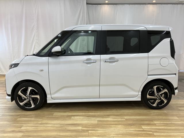 ムーヴ ＲＳ　／ターボ／オーディオレス／両側電動スライドドア／ＬＥＤ　電格ミラー　レーンキープ　バックモニター　ＬＥＤ　ターボ車　アイドリングストップ　オートハイビーム　オートライト　ベンチシート　点検記録簿　アルミホイール　オートブレーキ　キーレスエントリー（6枚目）