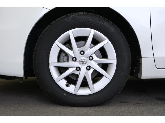 プリウスアルファ Ｓ　・前後ドライブレコーダー・純正１６インチホイール・７インチナビ・ＴＶ・バックカメラ・Ｂｌｕｅｔｏｏｔｈ・スマートキー・プッシュスタート・スペアキー（32枚目）