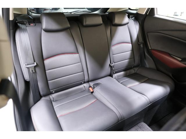 ���[�Ԃ̑O�Ɏԓ��̎E�ۏ��ł�O�ꂵ�Ă���܂��̂ł����S���������I