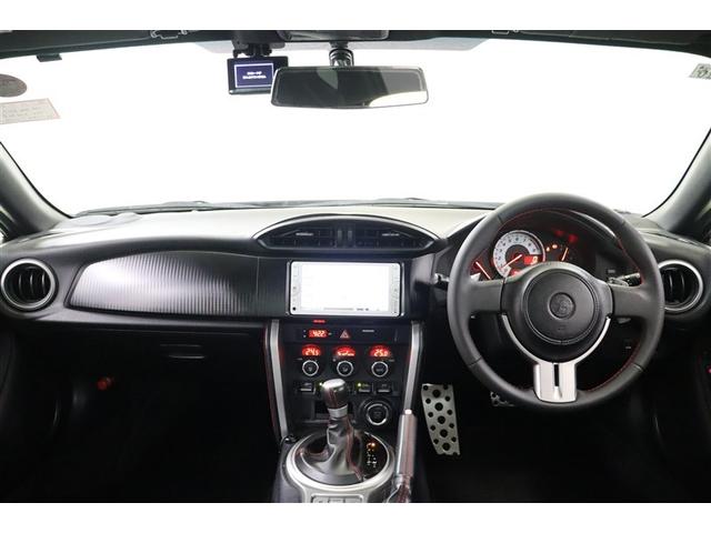 ８６ ＧＴリミテッド　スマキ－　イモビライザー　ＥＴＣ付き　キーレスアクセス　メモリ－ナビ　横滑り防止機能　エアロ　Ｗエアバック　ＡＵＸ　ナビＴＶ　オートエアコン　アルミホイール　ＡＢＳ　エアバック　パワーウィンドウ（4枚目）