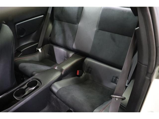 ８６ ＧＴリミテッド　スマキ－　イモビライザー　ＥＴＣ付き　キーレスアクセス　メモリ－ナビ　横滑り防止機能　エアロ　Ｗエアバック　ＡＵＸ　ナビＴＶ　オートエアコン　アルミホイール　ＡＢＳ　エアバック　パワーウィンドウ（30枚目）