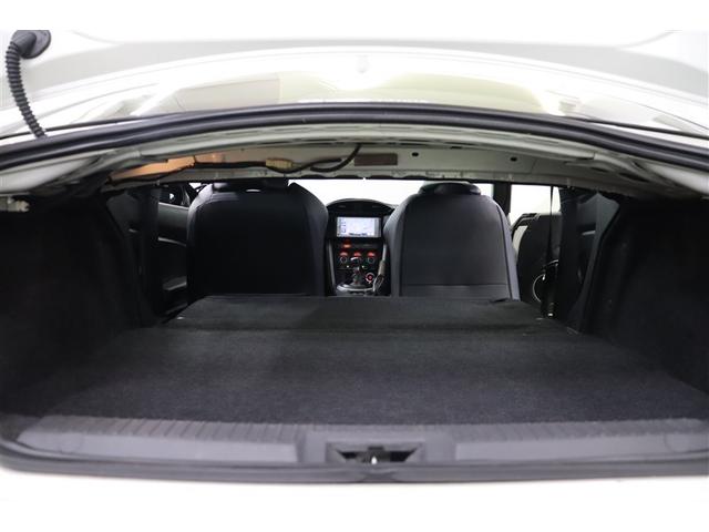 ８６ ＧＴリミテッド　スマキ－　イモビライザー　ＥＴＣ付き　キーレスアクセス　メモリ－ナビ　横滑り防止機能　エアロ　Ｗエアバック　ＡＵＸ　ナビＴＶ　オートエアコン　アルミホイール　ＡＢＳ　エアバック　パワーウィンドウ（32枚目）