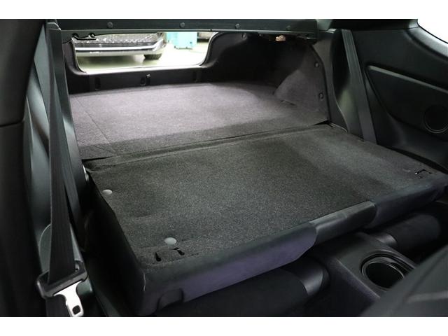 ８６ ＧＴリミテッド　スマキ－　イモビライザー　ＥＴＣ付き　キーレスアクセス　メモリ－ナビ　横滑り防止機能　エアロ　Ｗエアバック　ＡＵＸ　ナビＴＶ　オートエアコン　アルミホイール　ＡＢＳ　エアバック　パワーウィンドウ（33枚目）