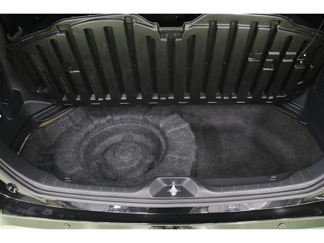 ヴォクシー ハイブリッドＳ－Ｚ　パワーウィンドウ　ＤＶＤ再生機能　インテリキー　横滑防止装置　地デジＴＶ　アクティブクルーズコントロール　フルオートエアコン　リアカメラ　エアバッグ　ＡＢＳ　１００Ｖ充電　ナビＴＶ　ＷＡＣ　キーレス（36枚目）