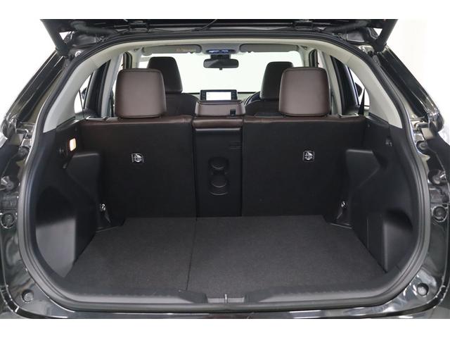 ヤリスクロス ハイブリッドＺ　スマートキ　衝突軽減ブレーキ　リヤカメラ　点検記録簿　ＬＥＤヘッドライ　ＥＳＣ　クルーズＣ　パワーステアリング　アルミホイール　ＥＴＣ車載器　運転席パワーシート　イモビ　キーフリー　フルオートエアコン（32枚目）