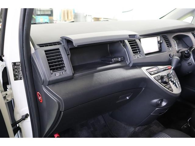 アイシス プラタナ　Ｂカメ　プッシュスタートスマートキー　パワーウインドウ　メモリナビ　キーレスエントリー　ダブルエアバッグ　横滑り防止　オートエアコン　ＤＶＤ　３列シート　イモビライザー　ＥＴＣ　パワステ　ＡＢＳ（26枚目）