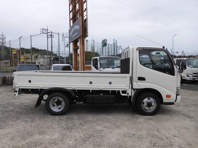 デュトロ 　平　オートマ　積載２ｔ　総重量５ｔ未　５ｔ限定免許対応　左電動格納ミラー　ＥＴＣ　荷台内寸　３１０　１６０　３６（11枚目）