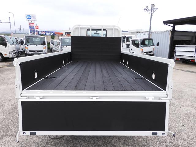 デュトロ 　平　オートマ　積載２ｔ　総重量５ｔ未　５ｔ限定免許対応　左電動格納ミラー　ＥＴＣ　荷台内寸　３１０　１６０　３６（27枚目）