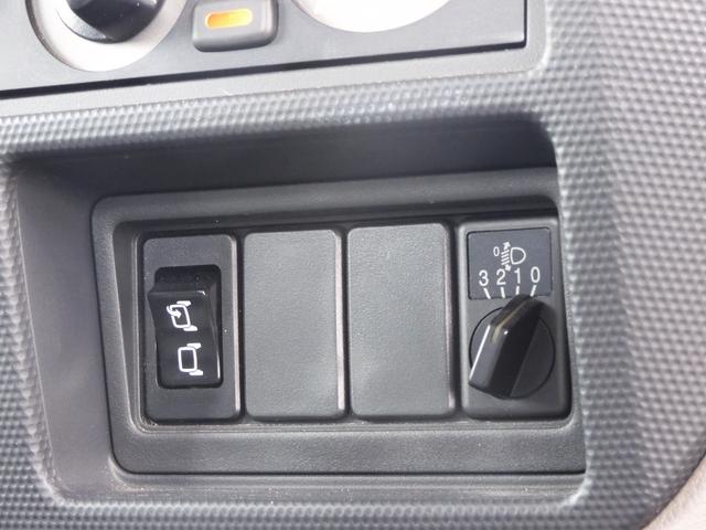 アトラストラック 　平　オートマ　積載１．５ｔ　総重量３．５ｔ未　キーレス　左電動格納ミラー　ＡＴ　ＣＢＦ－ＳＱ１Ｆ２４（12枚目）