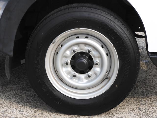 アトラストラック 　平　オートマ　積載１．５ｔ　総重量３．５ｔ未　キーレス　左電動格納ミラー　ＡＴ　ＣＢＦ－ＳＱ１Ｆ２４（24枚目）