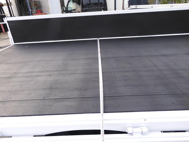 アトラストラック 　平　オートマ　積載１．５ｔ　総重量３．５ｔ未　新普通免許対応　社外ナビ　ＥＴＣ　バックカメラ　キーレス　左電動格納ミラー　ＣＢＦ－ＳＱ１Ｆ２４　荷台内寸　２８５　１６０　３８（21枚目）