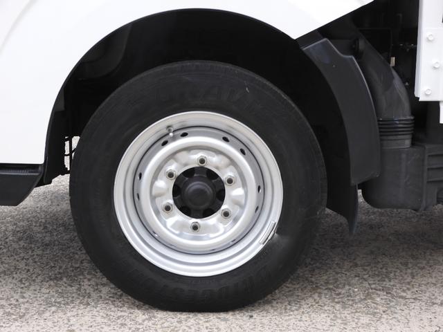 アトラストラック 　平　積載１．５ｔ　総重量３．５ｔ未　新普通免許対応　５ＭＴ　荷台鉄板張　キーレス　左電動格納ミラー　荷台内寸３１０　１６０　３８（33枚目）