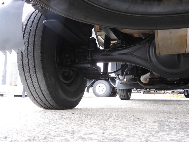 アトラストラック 　平　積載１．５ｔ　総重量３．５ｔ未　新普通免許対応　５ＭＴ　荷台鉄板張　キーレス　左電動格納ミラー　荷台内寸３１０　１６０　３８（37枚目）