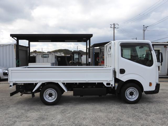 アトラストラック 　平　積載１．５ｔ　総重量３．５ｔ未　新普通免許対応　５ＭＴ　荷台鉄板張　キーレス　左電動格納ミラー　荷台内寸３１０　１６０　３８（40枚目）