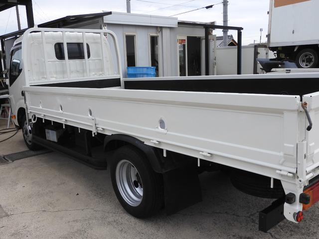 ダイナトラック ロング 平 オートマ 積載2t 総重量5t未 5t限定免許対応 荷台鉄板張社外ナビ バックカメラモニター スマートキー ETC Bluetooth 左電動格納ミラー ロープ穴4対仕様(42枚目)