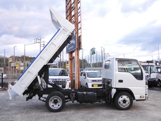 エルフトラック 　ダンプ　総重量５ｔ未　５ｔ限定免許対応　純正メッキパーツ　コボレーン　キーレス（13枚目）