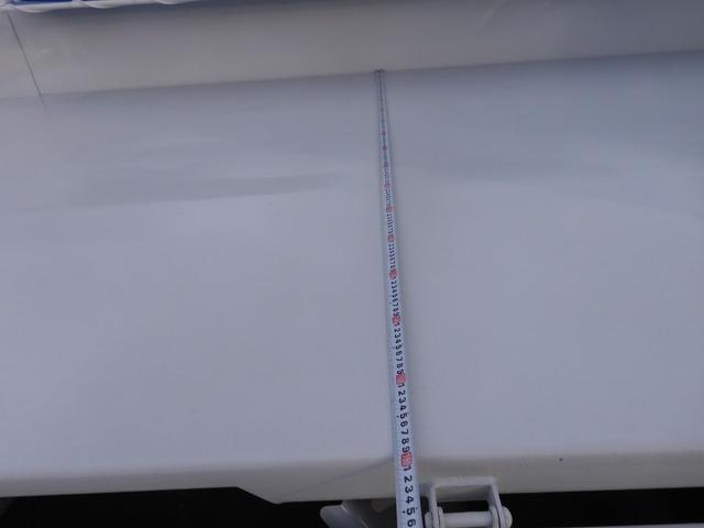 エルフトラック 　ダンプ　総重量５ｔ未　５ｔ限定免許対応　純正メッキパーツ　コボレーン　キーレス（30枚目）