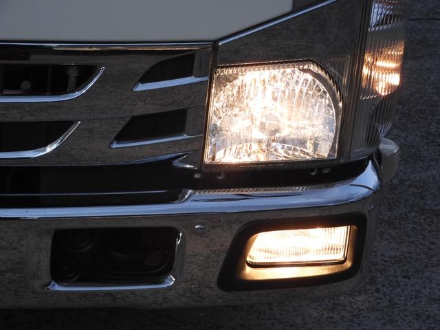 エルフトラック 　ダンプ　総重量５ｔ未　５ｔ限定免許対応　純正メッキパーツ　コボレーン　キーレス（39枚目）