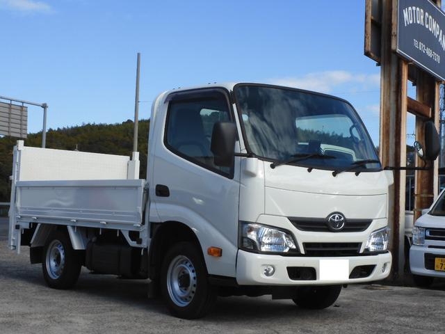 ダイナトラック 　極東垂直式パワーゲート　積載９００ｋｇ　総重量３．５ｔ未　新普通免許対応　ＡＴ　ディーゼル　ＥＴＣ　ナビ　Ｂカメラ　荷台内寸２８２／１６０／３６　荷台高７９　リフト内１５７／８５　リフト能力６００ｋｇ（4枚目）