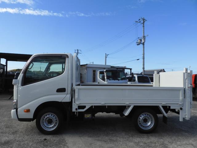 ダイナトラック 　極東垂直式パワーゲート　積載９００ｋｇ　総重量３．５ｔ未　新普通免許対応　ＡＴ　ディーゼル　ＥＴＣ　ナビ　Ｂカメラ　荷台内寸２８２／１６０／３６　荷台高７９　リフト内１５７／８５　リフト能力６００ｋｇ（20枚目）