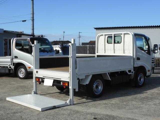 ダイナトラック 　極東垂直式パワーゲート　積載９００ｋｇ　総重量３．５ｔ未　新普通免許対応　ＡＴ　ディーゼル　ＥＴＣ　ナビ　Ｂカメラ　荷台内寸２８２／１６０／３６　荷台高７９　リフト内１５７／８５　リフト能力６００ｋｇ（22枚目）